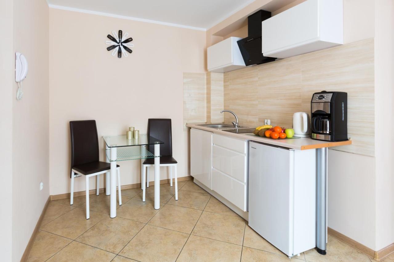 Aparthouse Apartamenty Centrum ซอสนอวีแยตส์ ภายนอก รูปภาพ